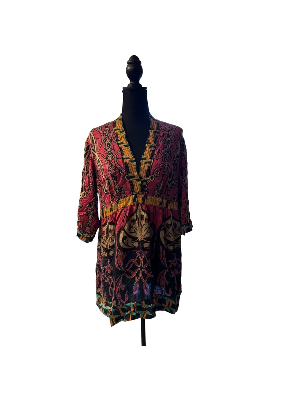 Cabi Women's Large Bohemian Style Tunic Top with Pattern